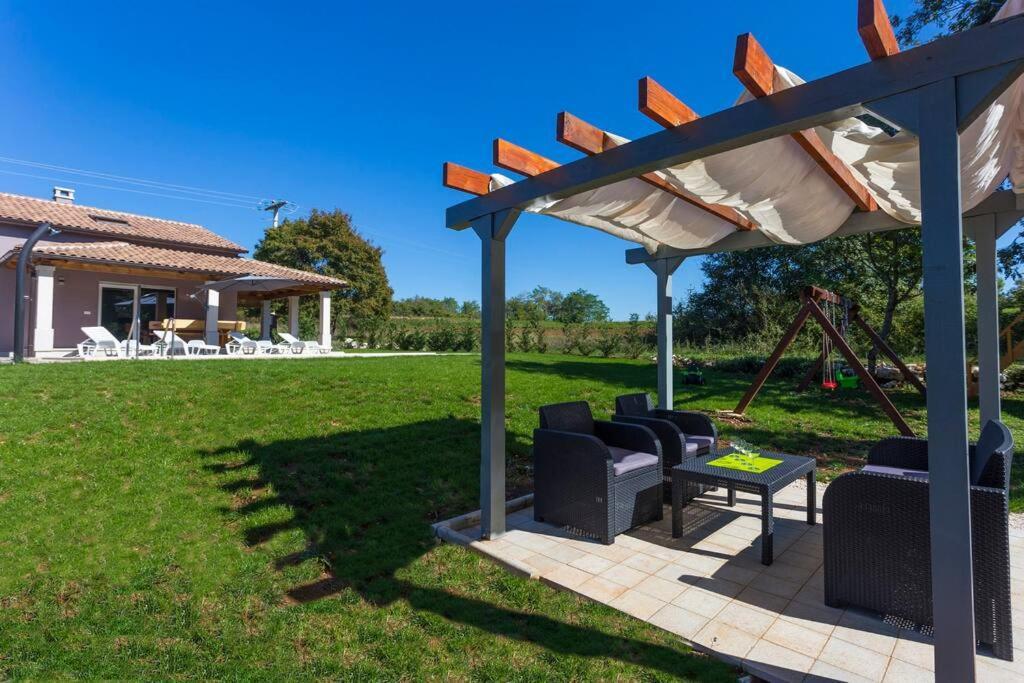 Modern House With Private Pool Villa Žminj Eksteriør bilde