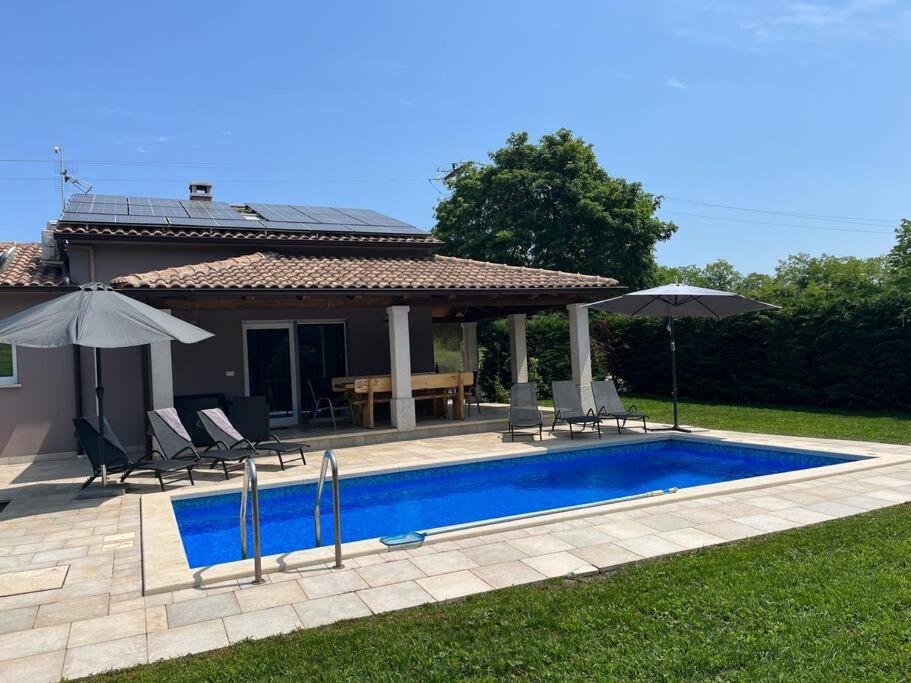 Modern House With Private Pool Villa Žminj Eksteriør bilde